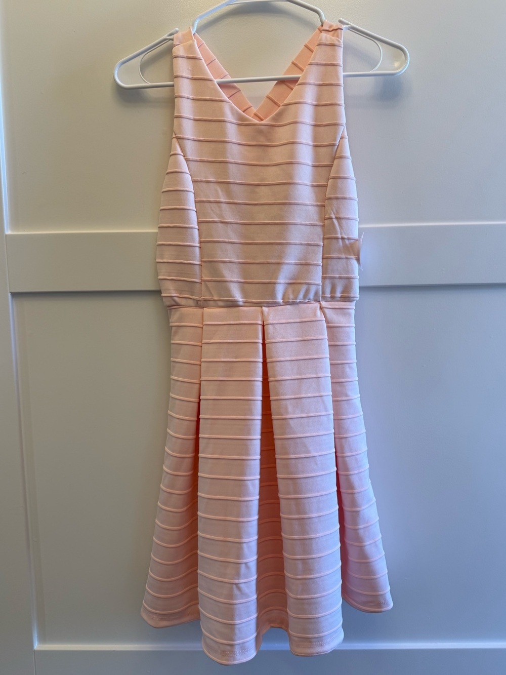 NWOT Girls 14 Blush Pink Fit & Flare Party Dress Pleated Skirt Bow Crisscross